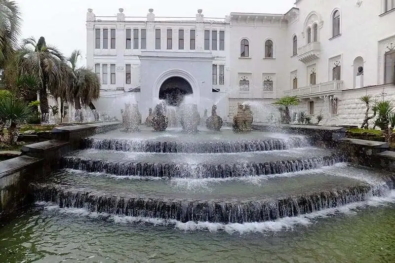 Sohum Griffin Çeşmesi