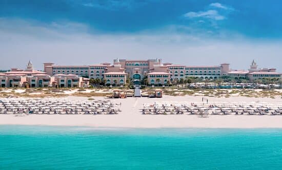 Birleşik Arap Emirlikleri'nde Nerede Tatil Yapılır?