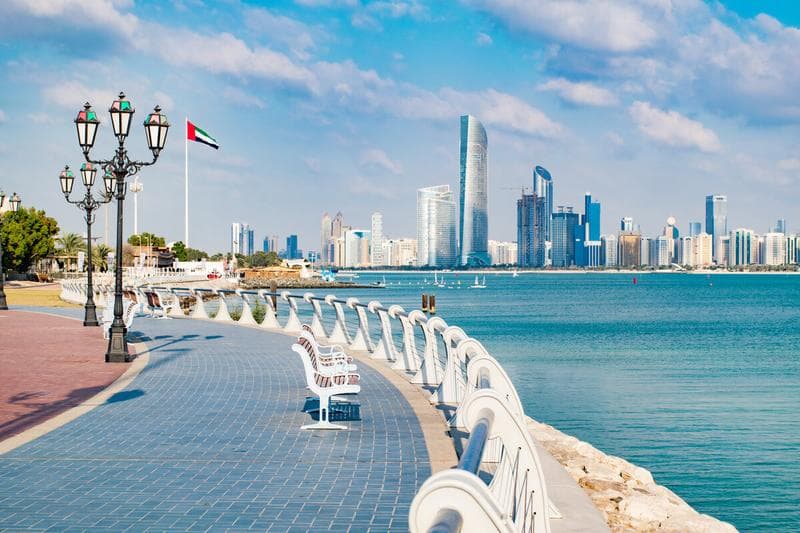 En Popüler Abu Dhabi Yaz Tatili Destinasyonları Hangileridir?