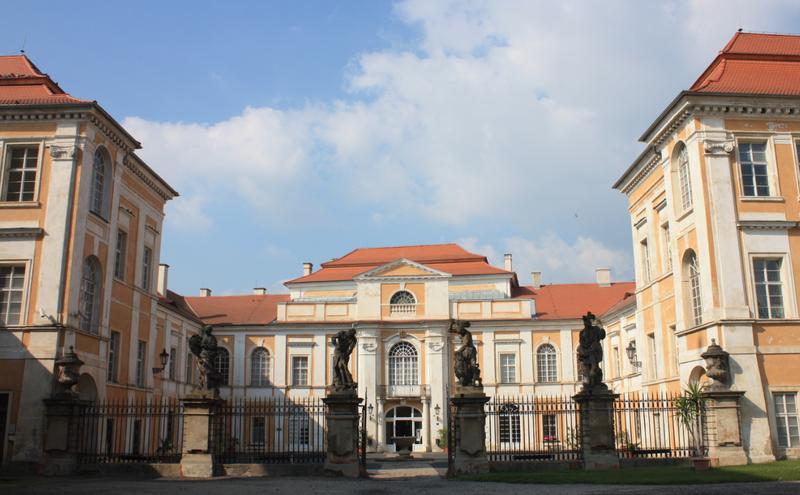 Çekya'da Neoklasik Mimari