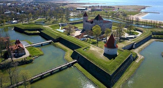 Saaremaa Adası - Estonya