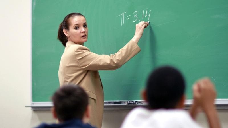 Fransa Öğretmen Maaşı Ne Kadardır?