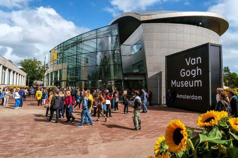Amsterdam Van Gogh Müzesi Nerededir?