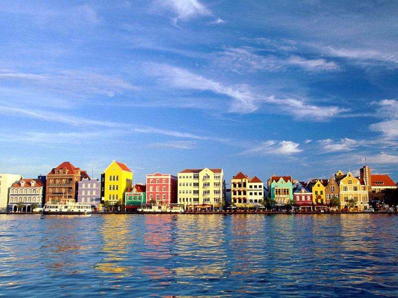 Hollanda Turist Vizesi ile Hollanda Antilleri'ne Gidilebilir Mi?