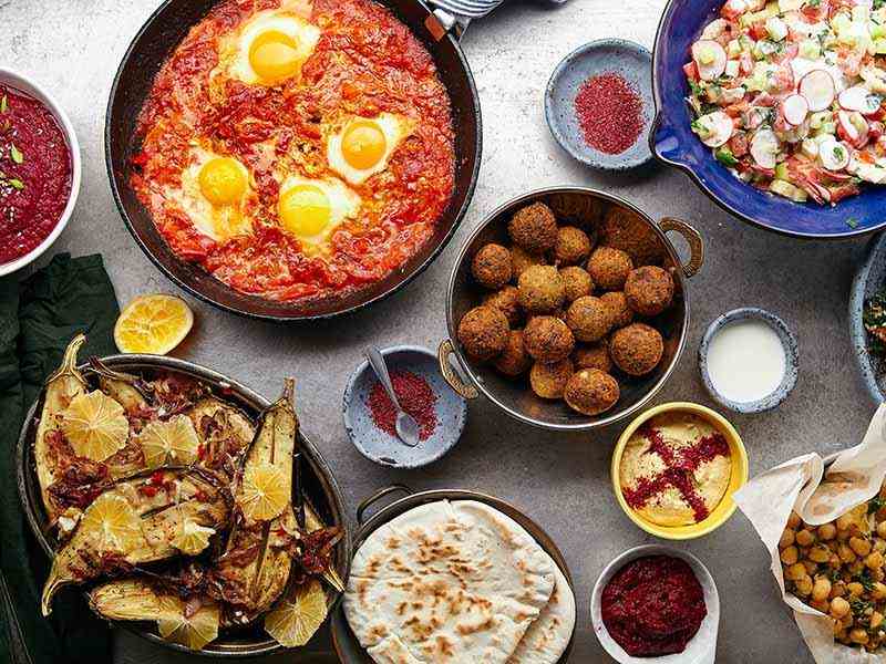 İsrail'in Geleneksel Yemekleri ve Mutfak Kültürü Nasıldır?