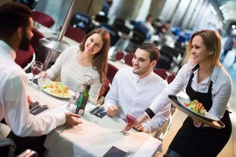 Rusya Garson Maaşları Ne Kadardır?