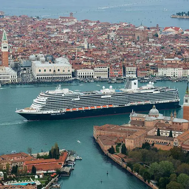 Akdeniz Gemi Turu için Hangi Vizeler Alınmalıdır?