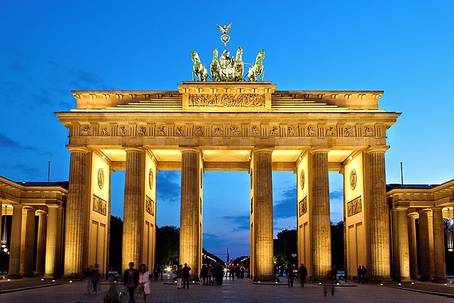 Almanya Turist Vizesi Nasıl Alınır?