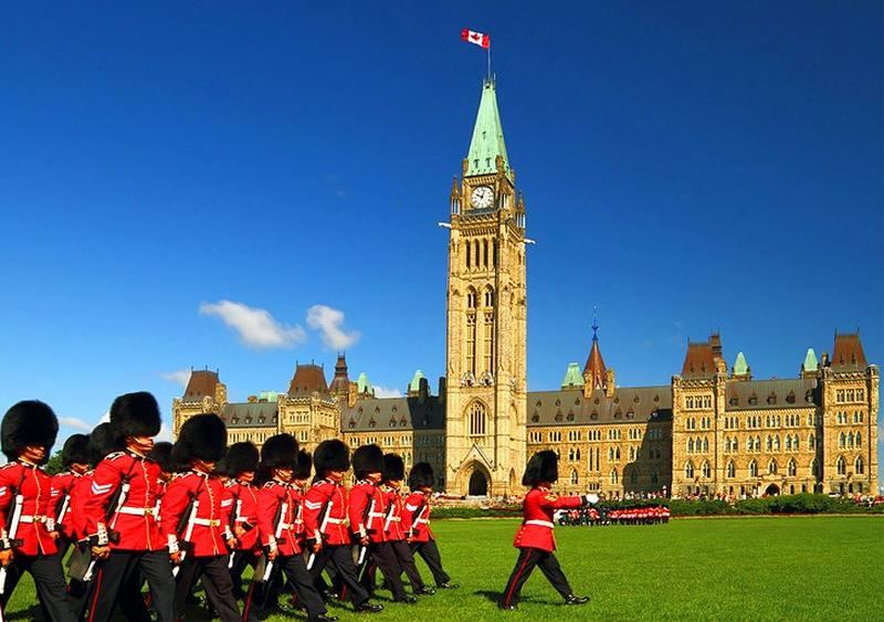 Kanada Turist Vizesi Nasıl Alınır?
